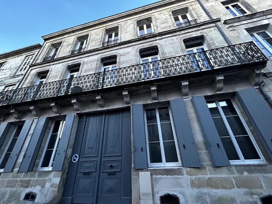 Le Republique - Logements Avec Jardin Situes En Plein Coeur De Ville Et Proche Des Thermes Rochefort  Exterior foto